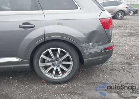2018 Audi Q7 3.0T Premium z USA, uszkodzony, nr VIN WA1LAAF77JD045946